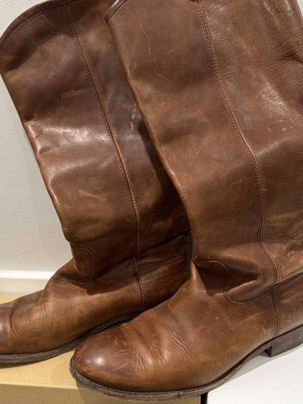 Women’s Frye Melissa Button Cognac Leather Boots 77167 size 9.5